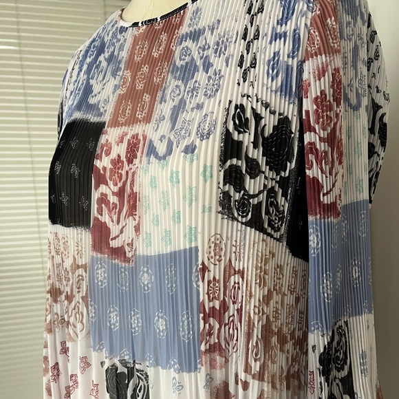 Daydreamer Mini Dress - Wilfred - Picture 2 of 7